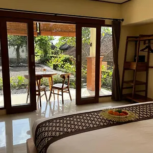 https://ubud-sky.ubudhotelsnow.com